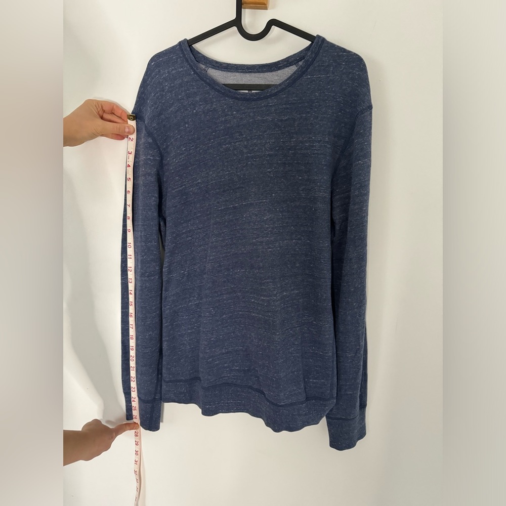 Men’s Reigning Champ lightweight Crewneck - Picture 11 of 12